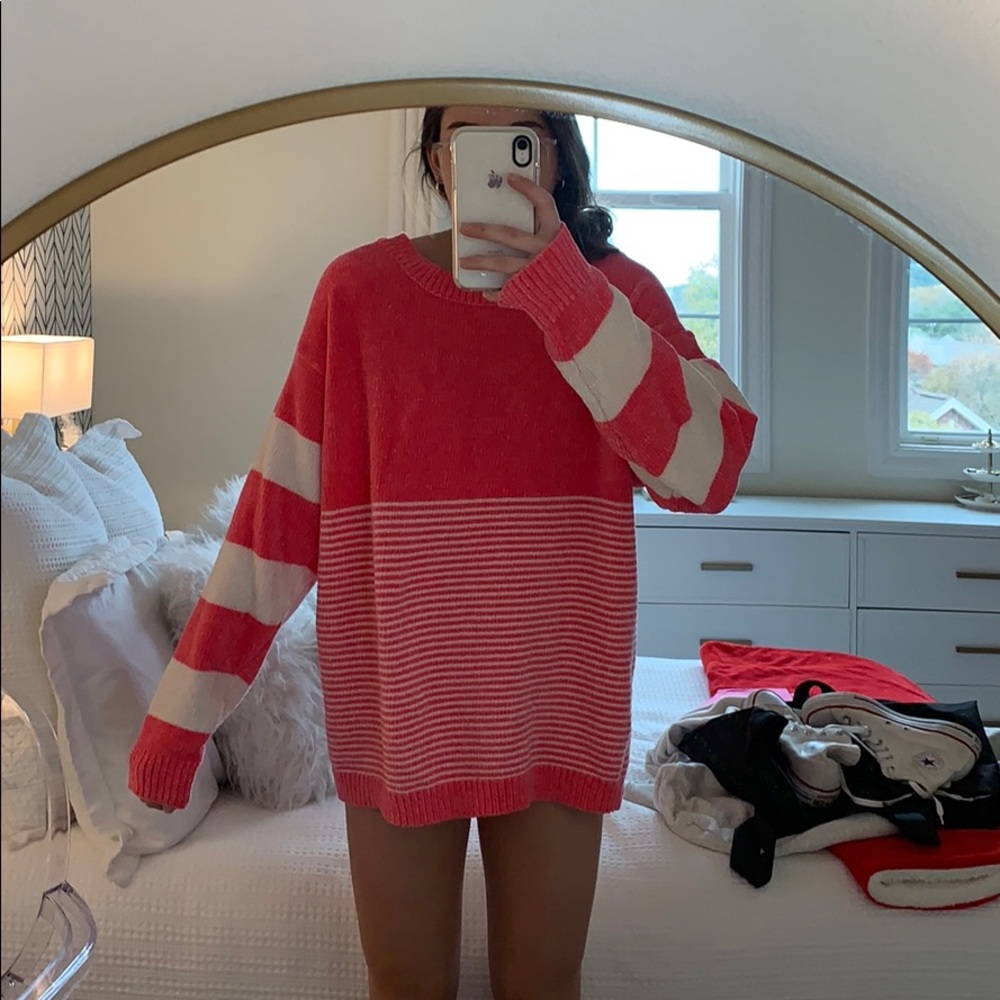 Super soft white and pink sweater